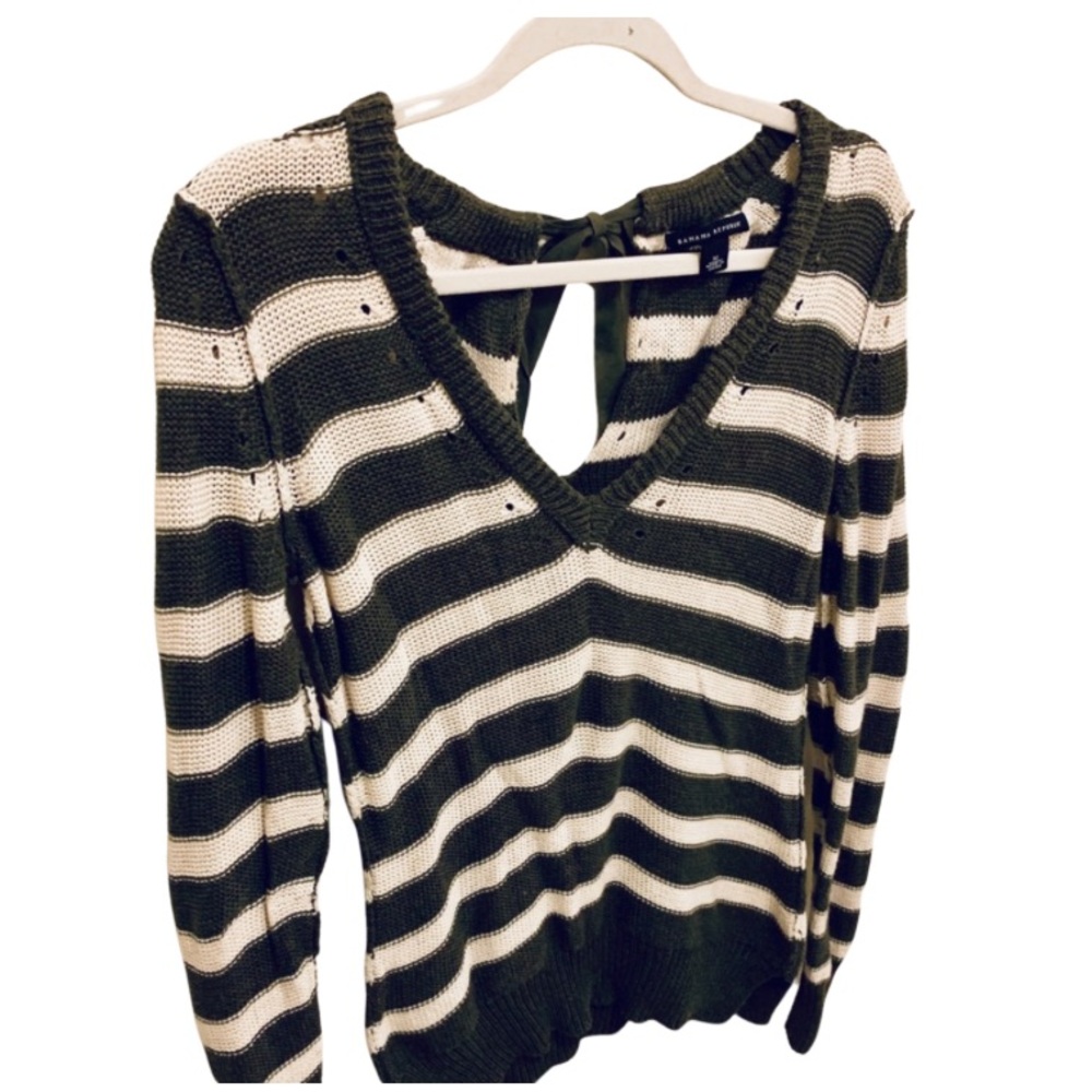 Banana Republic Olive and Cream Striped Sweater